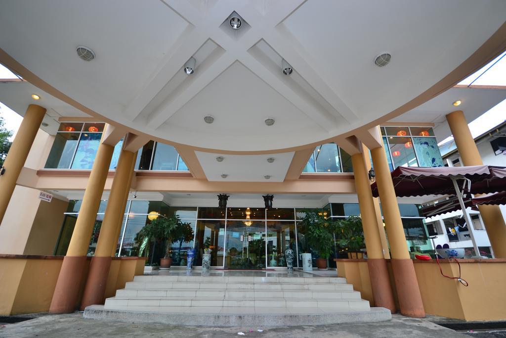 Lanvin Hotel Kota Kinabalu Buitenkant foto