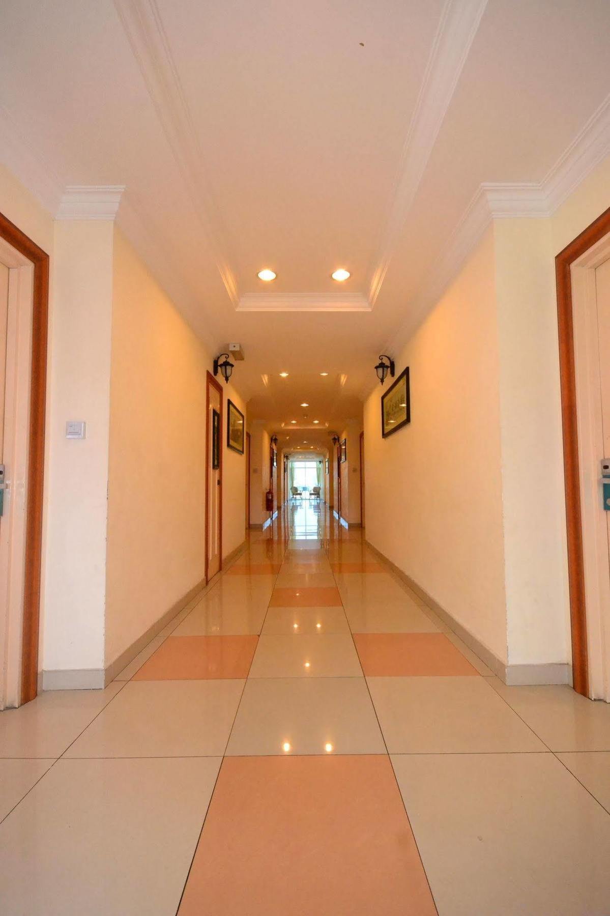 Lanvin Hotel Kota Kinabalu Buitenkant foto